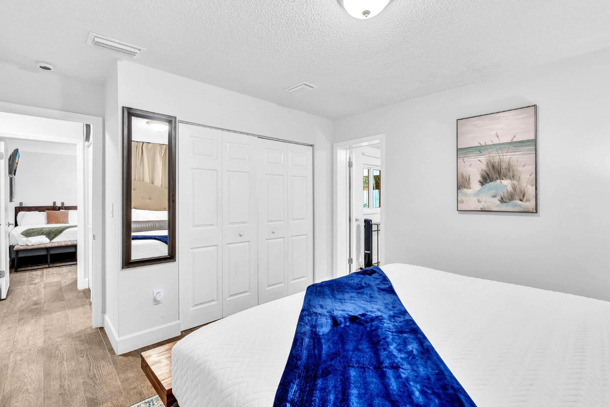 Estelo'S Place - Modern Townhouse With King Bed, Only 5 Min From The Airport! Miami Exterior photo