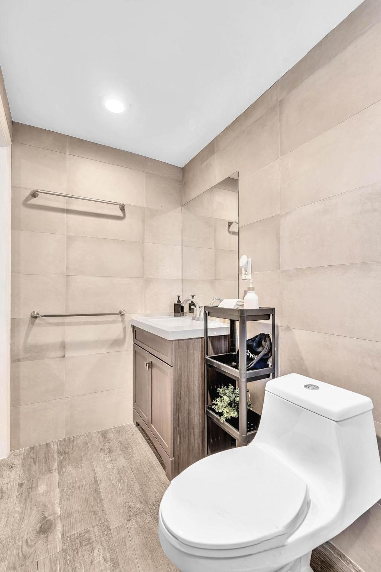 Estelo'S Place - Modern Townhouse With King Bed, Only 5 Min From The Airport! Miami Exterior photo